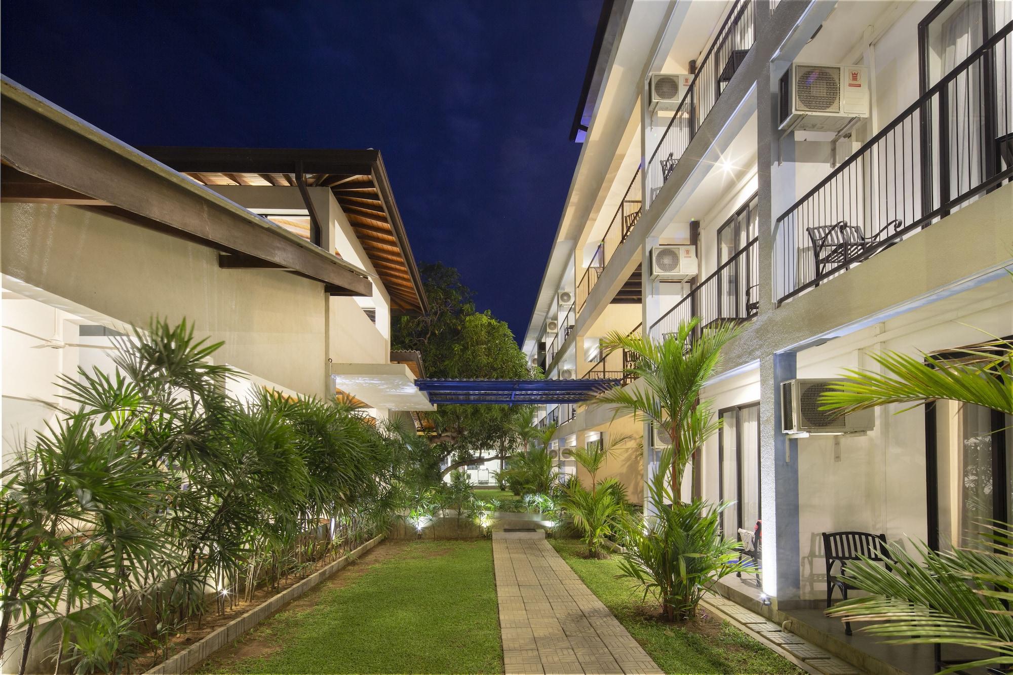 The Blue Wave Hotel Arugam Bay Exterior foto