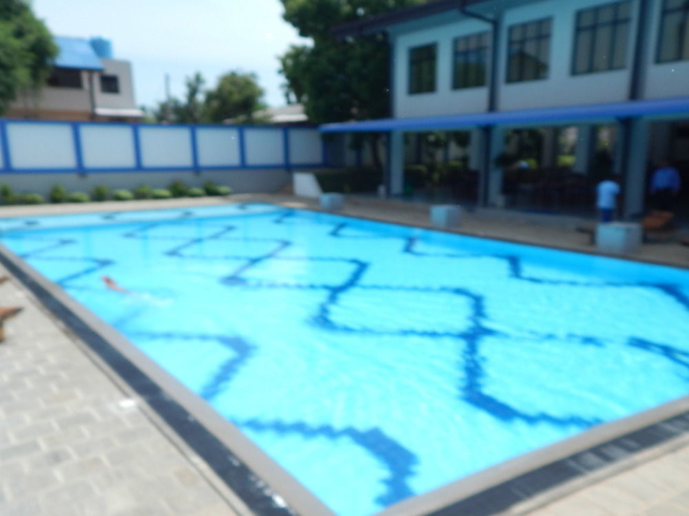 The Blue Wave Hotel Arugam Bay Exterior foto
