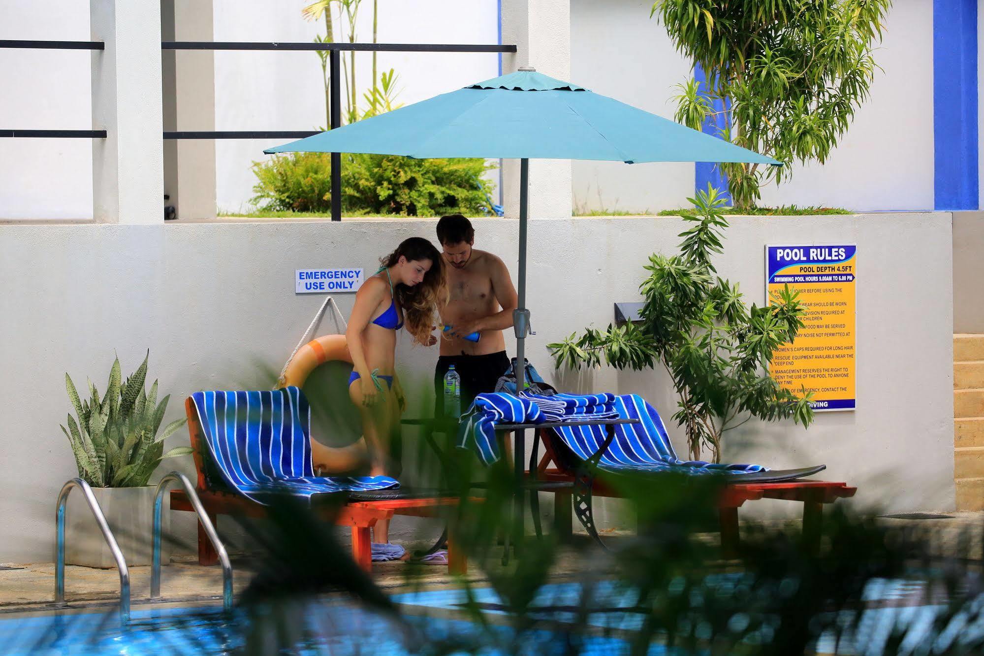 The Blue Wave Hotel Arugam Bay Exterior foto