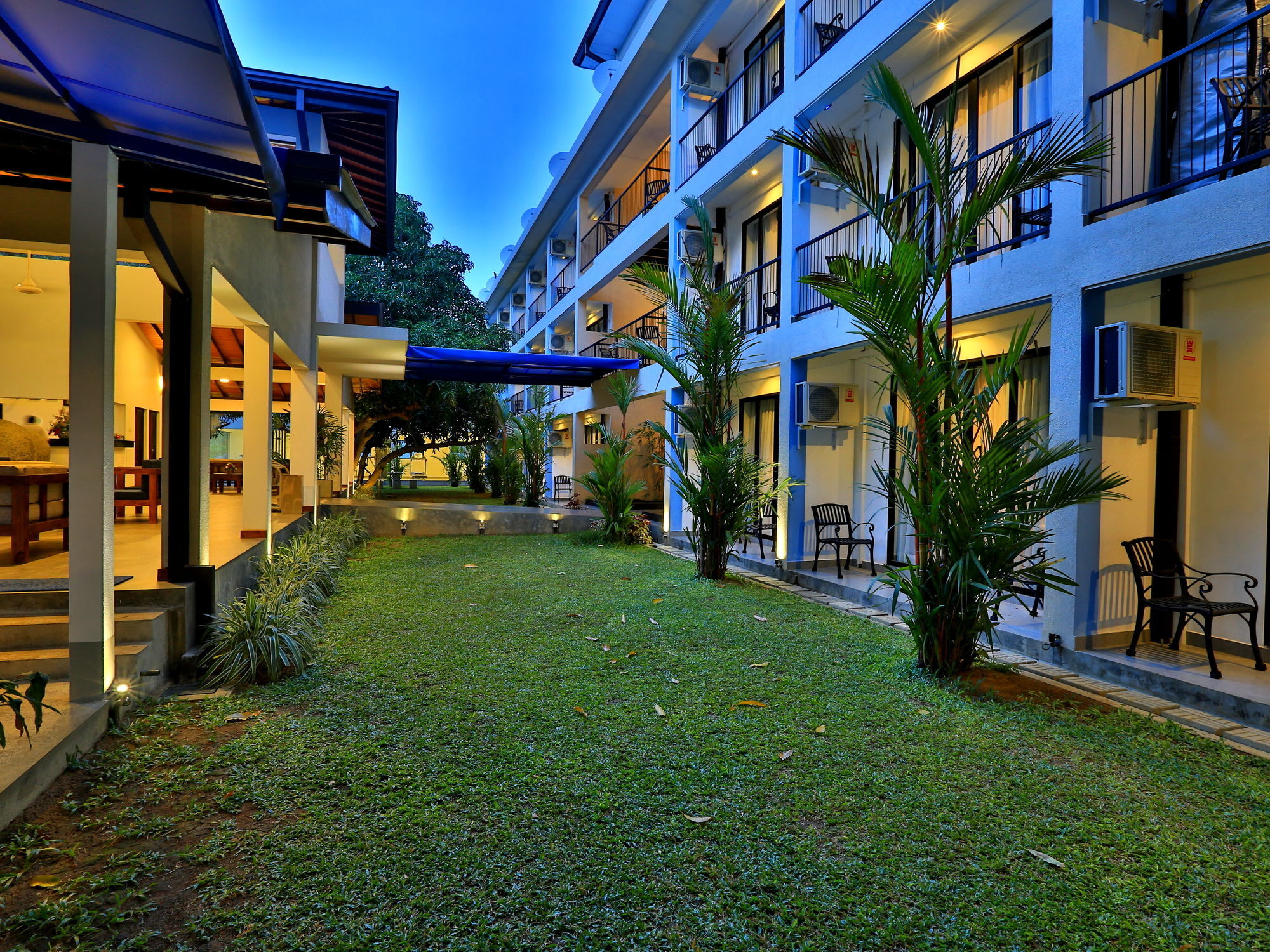 The Blue Wave Hotel Arugam Bay Exterior foto
