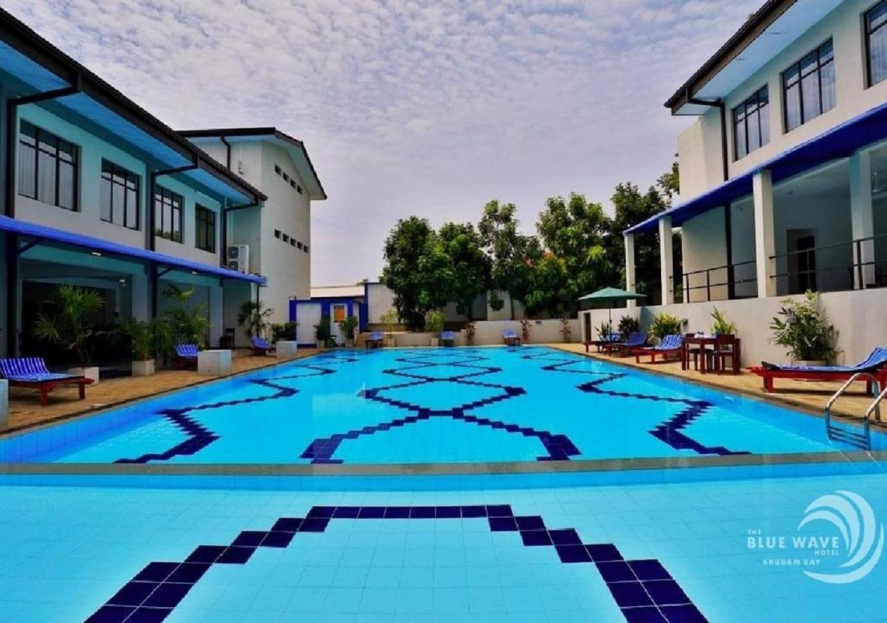 The Blue Wave Hotel Arugam Bay Exterior foto